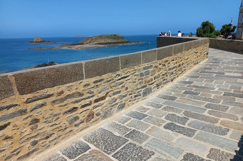 imperméabilisation-chemin-de-ronde-St-Malo