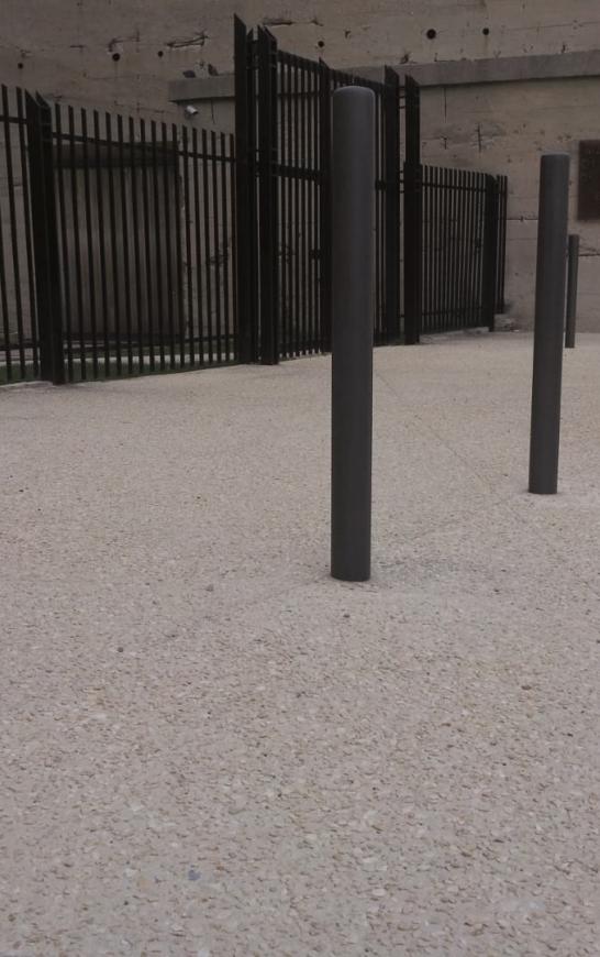 Scellement_mobiliers_urbains_1.jpg