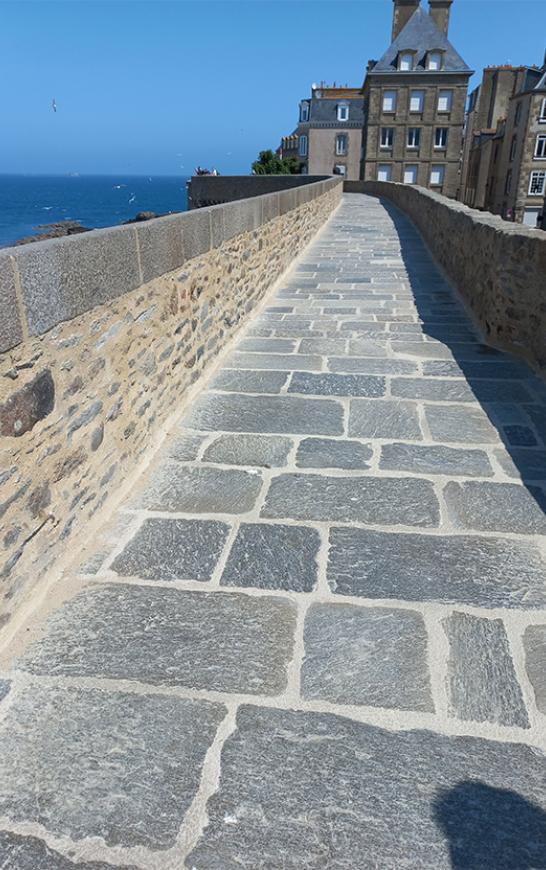 imperméabilisation-chemin-de-ronde-St-Malo